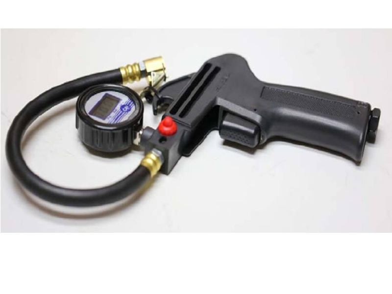 DIGITAL TIRE INFLATOR