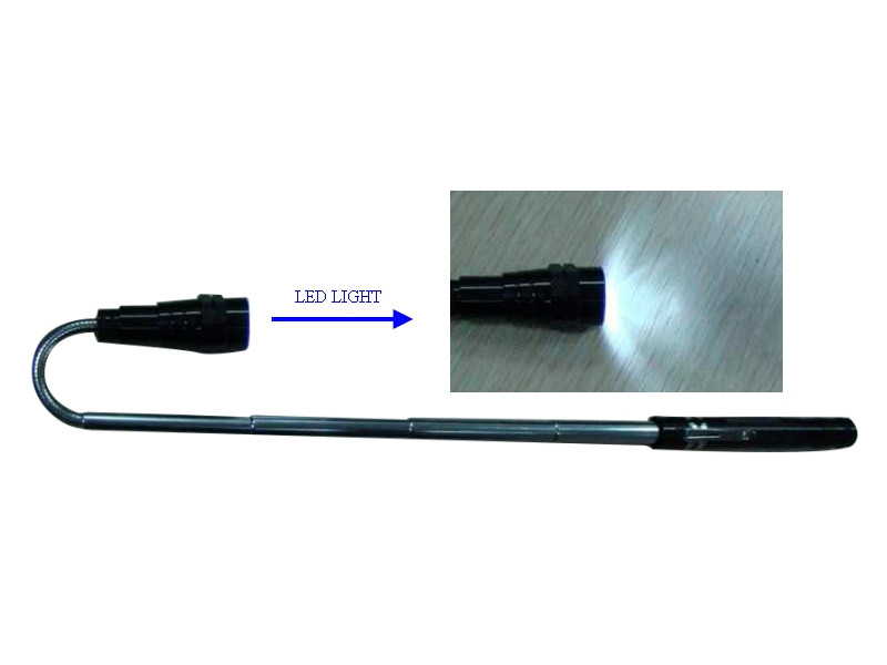 MAGNETIC EXTENDABLE FLASHLIGHT WITH 3 LED LIGHTS