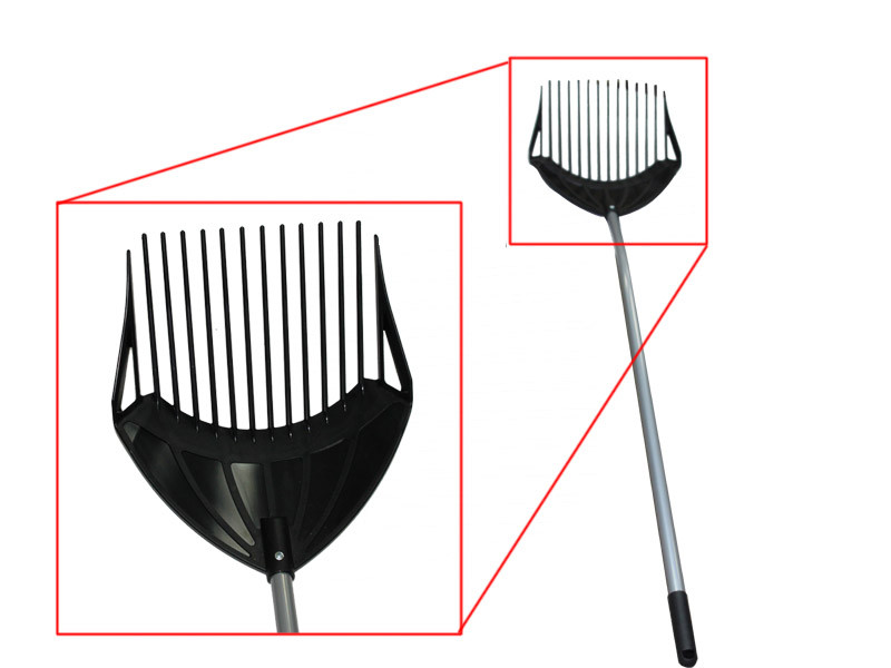 MULTI-FUNCTION GARDEN RAKE WITH MULTI-FUNCTION GAR