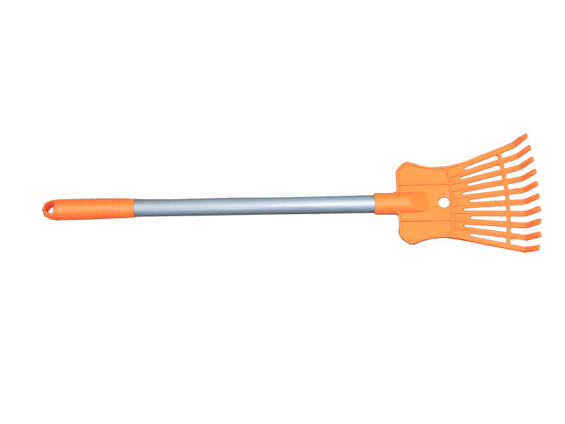 LEAF RAKE