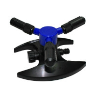 ROTARY 3-ARM PLASTIC SPRINKLER ON PLASTIC BASE